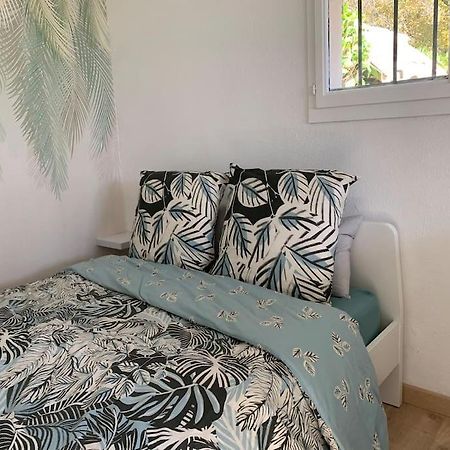 Maisonnette Dans Belle Residence Saint-Vallier-de-Thiey Ngoại thất bức ảnh