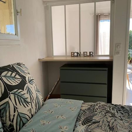 Maisonnette Dans Belle Residence Saint-Vallier-de-Thiey Ngoại thất bức ảnh