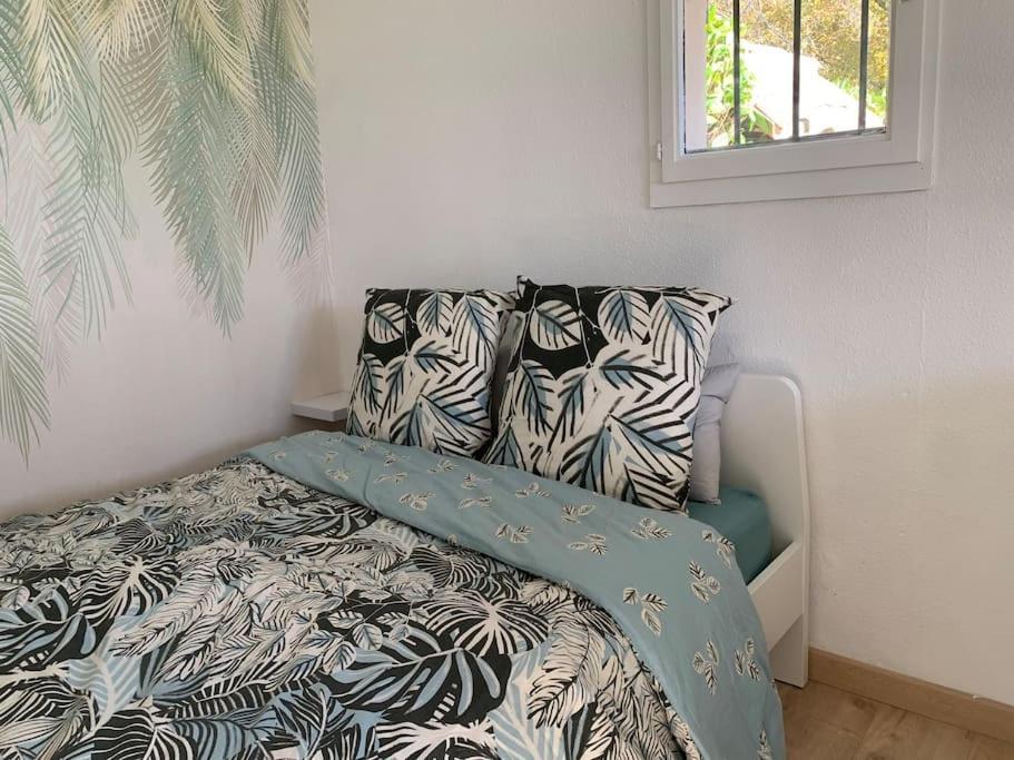 Maisonnette Dans Belle Residence Saint-Vallier-de-Thiey Ngoại thất bức ảnh